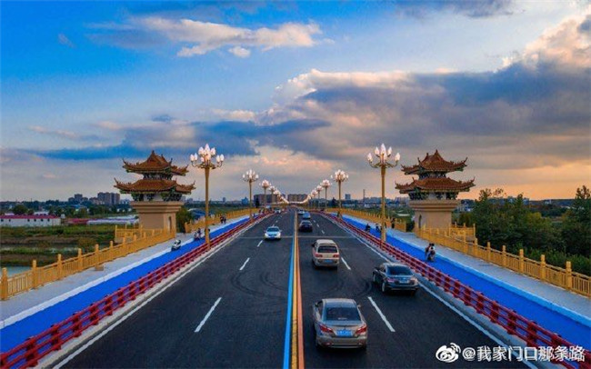 ���̰���